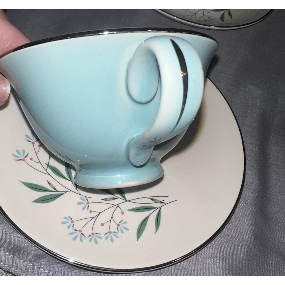 12 Pc Taylor Smith Taylor Petal Lane Cups And Saucers Vintage Floral Dishes MCM - Picture 6 of 11